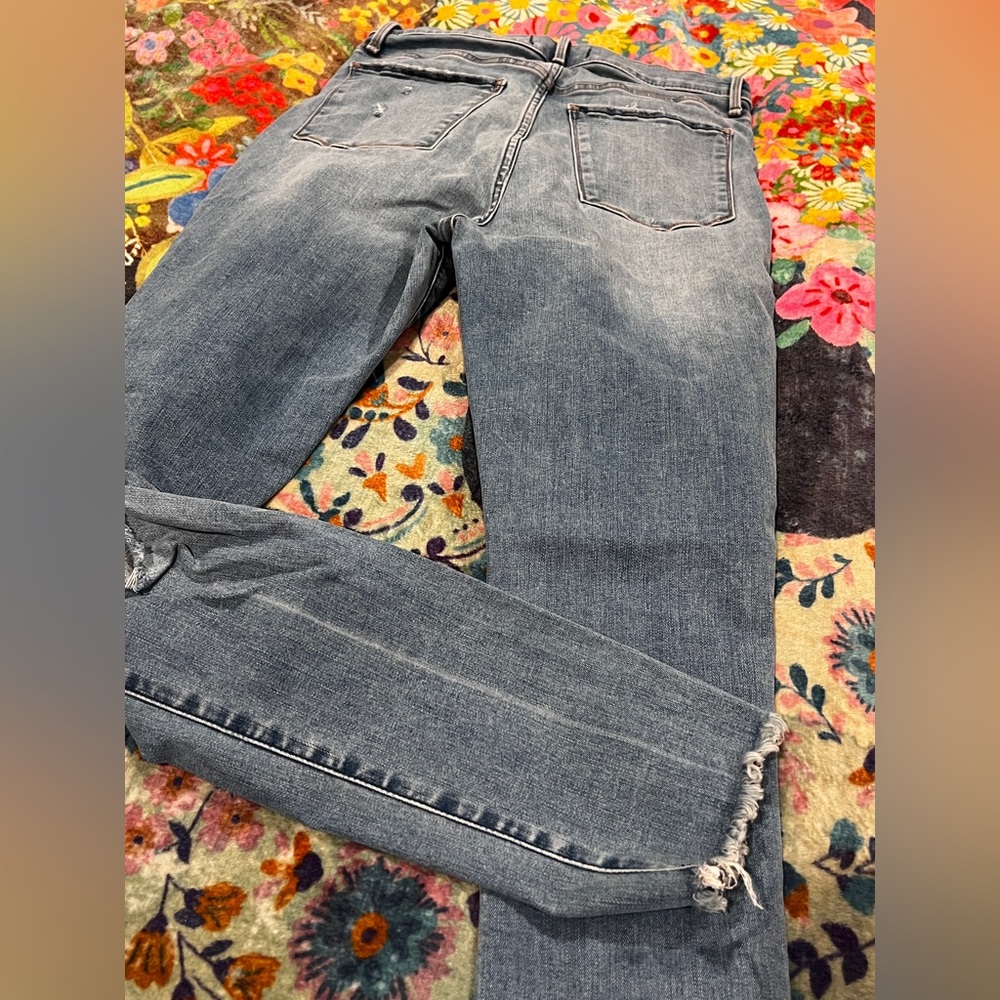 Abercrombie & Fitch Super Skinny High Rise Distressed Jeans - Picture 14 of 15